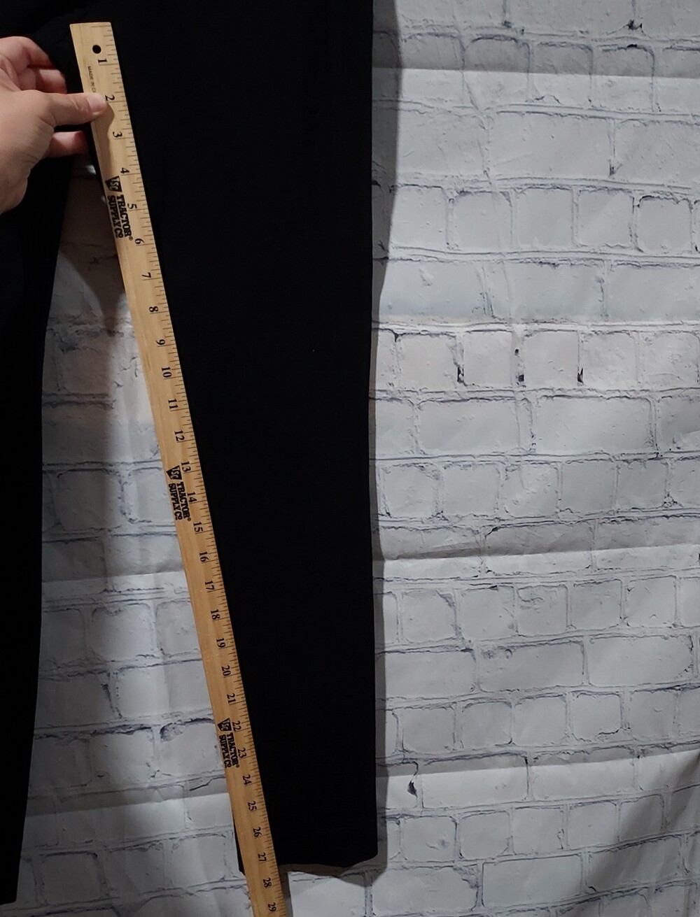 Diane Von Furstenberg Size 6 Ponte Black Pants Side Zip Career Office Business - Picture 10 of 16